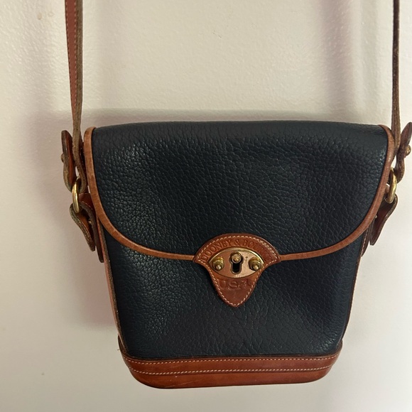 Vintage Dooney & Bourke Navy and British Tan Crossbody Bag with Leather Accents - Picture 1 of 10